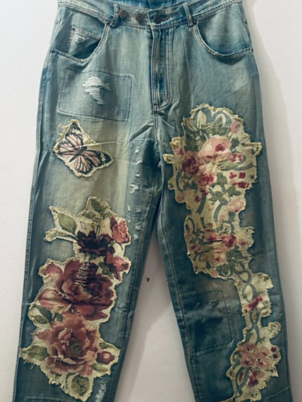 Jaded Gypsy Peace and Love Applique Floral Butterfly Jeans in Floral Garden NWT